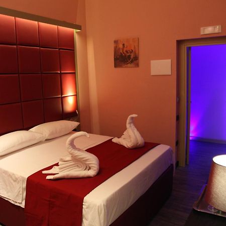 Dolce Vita Rooms Naples Luaran gambar