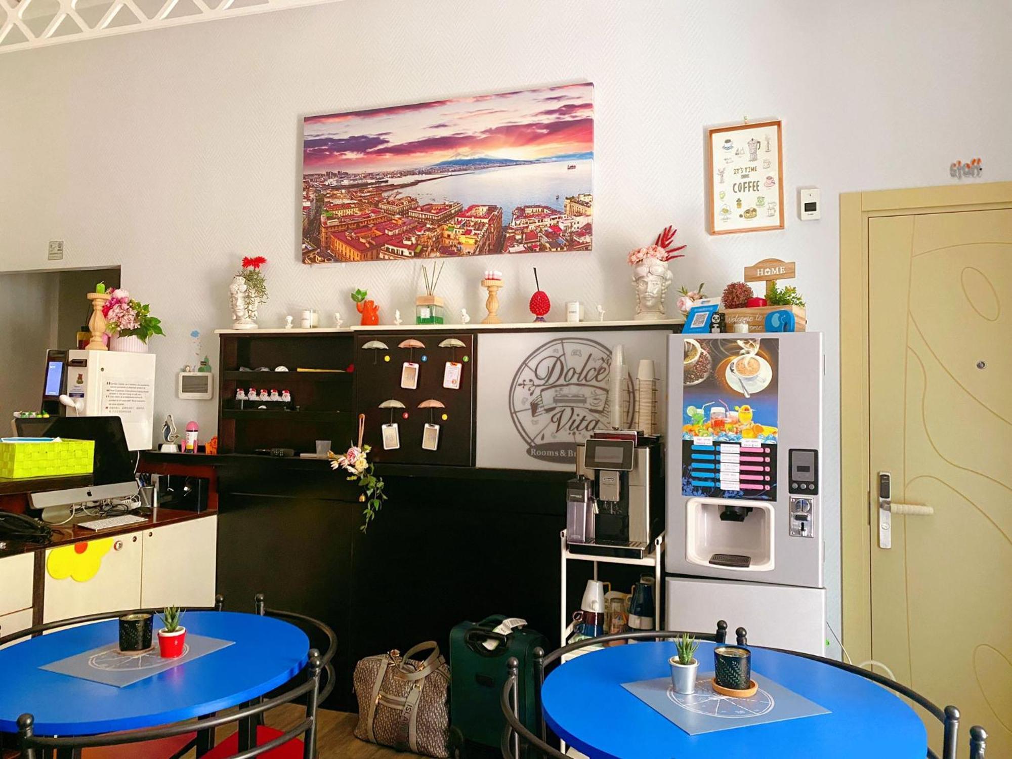 Dolce Vita Rooms Naples Luaran gambar
