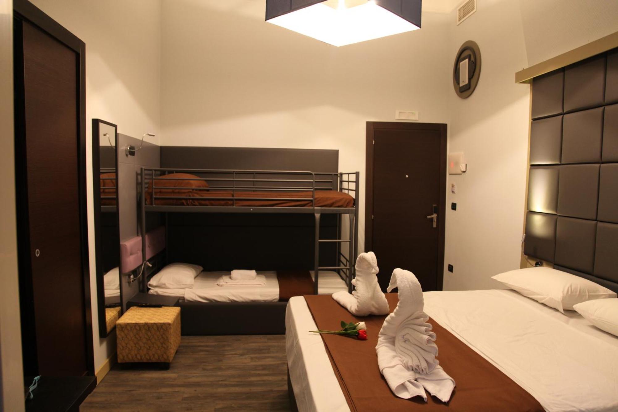 Dolce Vita Rooms Naples Luaran gambar