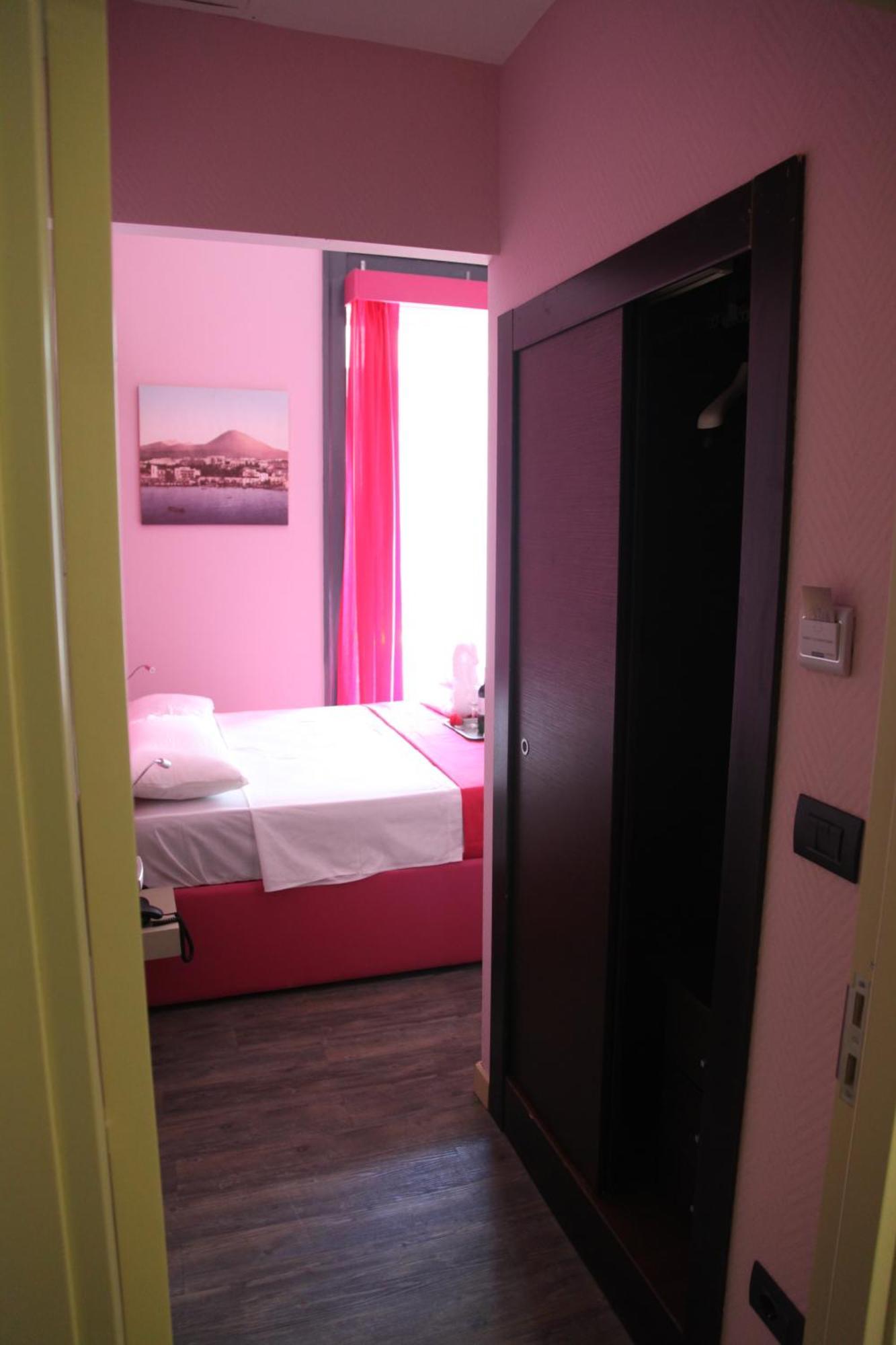 Dolce Vita Rooms Naples Luaran gambar
