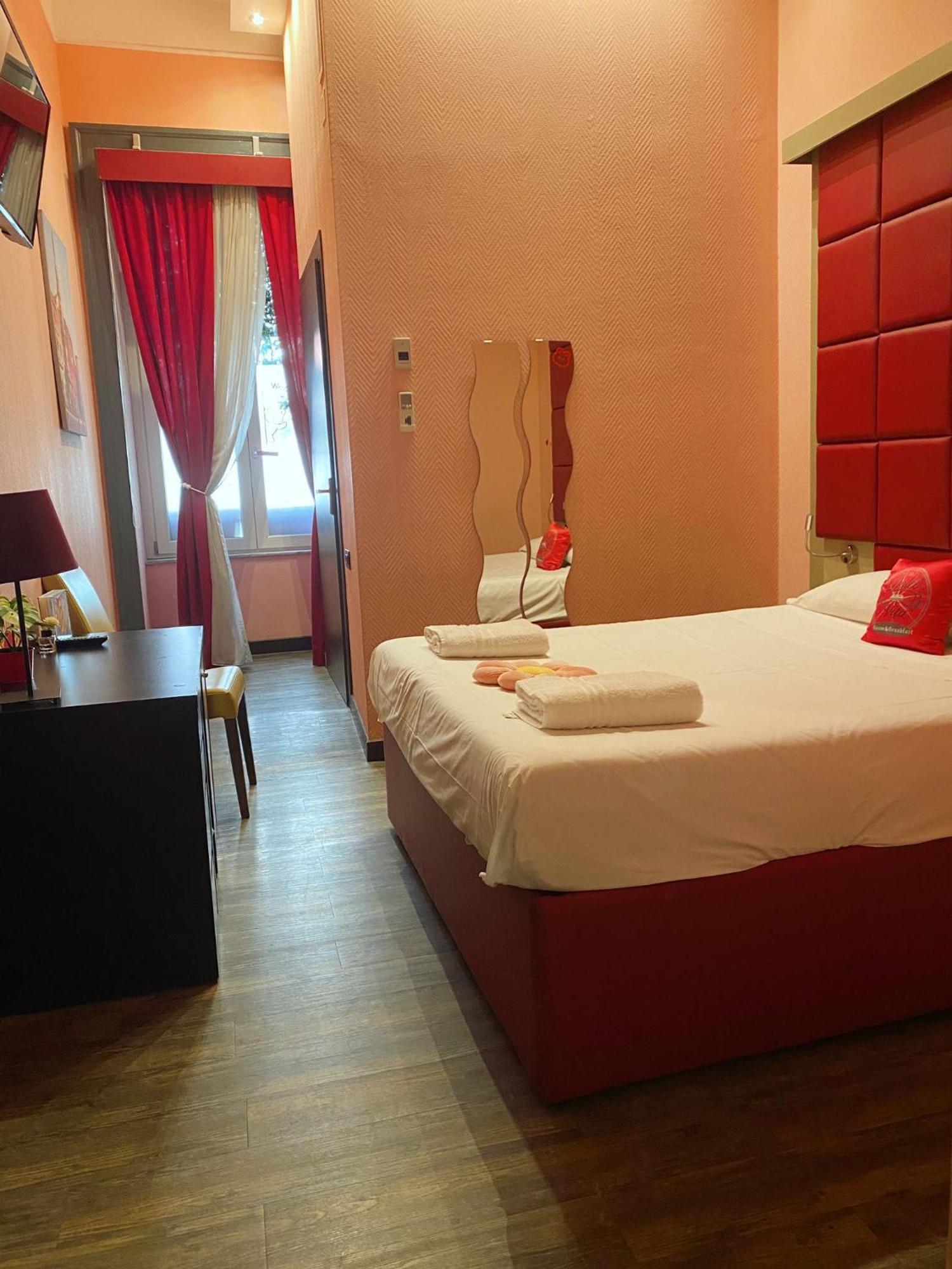 Dolce Vita Rooms Naples Luaran gambar